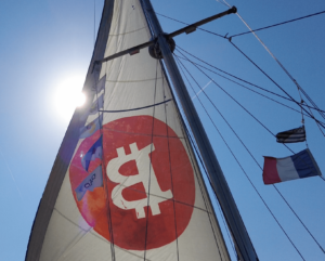 Bitcoin sails the seas: Sailor paints giant ‘B’ on boat to promote crypto across the waves